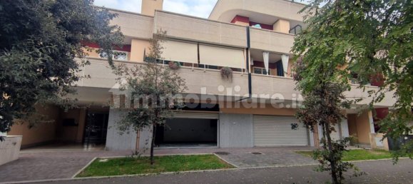 2-salle Propriété commerciale à Rome, Italy No. 119011 10