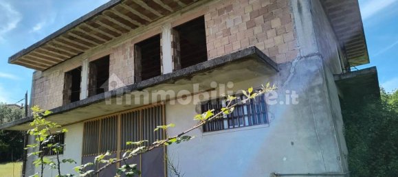 7292m² Land in Giffoni Sei Casali, Italy No. 171444 3