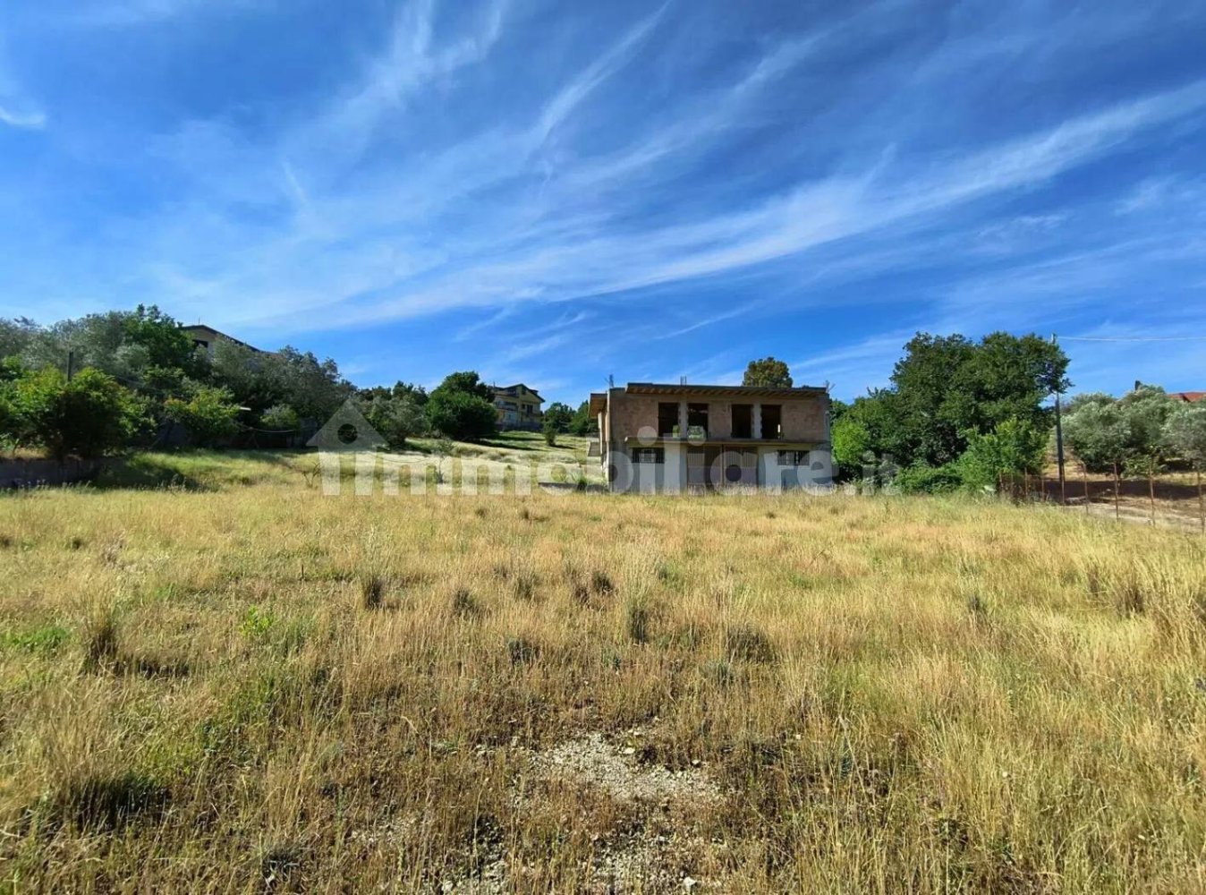 7292m² Land in Giffoni Sei Casali, Italy No. 171444