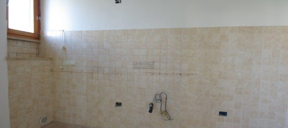 4-Zimmer Haus in San Giustino, Italy, Nr. 13544 6