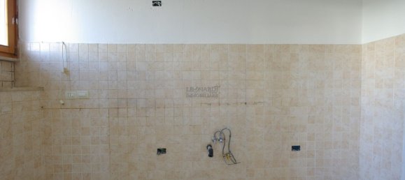 4-Zimmer Haus in San Giustino, Italy, Nr. 13544 7