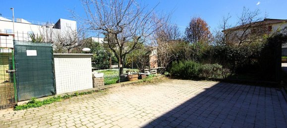 4-Zimmer Haus in San Giustino, Italy, Nr. 13544 19