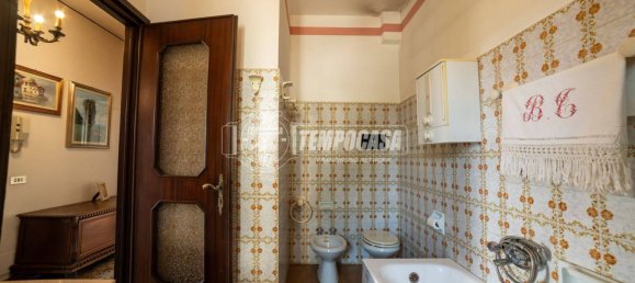3 bedrooms Villa in Paruzzaro, Italy No. 376272 19