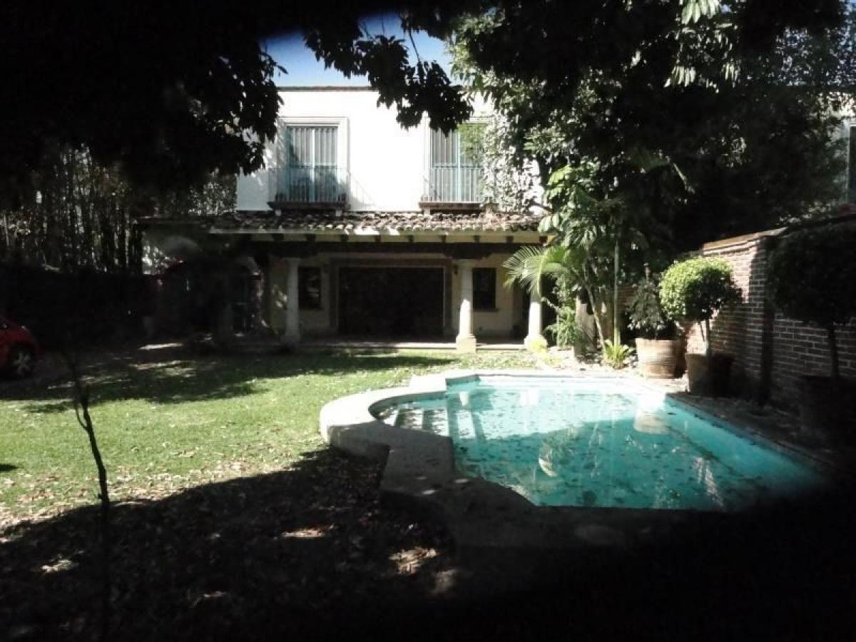 5 bedrooms House in Morelos, Mexico No. 189016