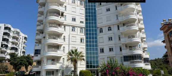 Apartment 4+1 in Tosmur, Turkey No. 27047 3