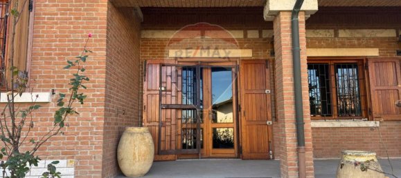 4 Schlafzimmer Villa in Maranello, Italy, Nr. 92669 13