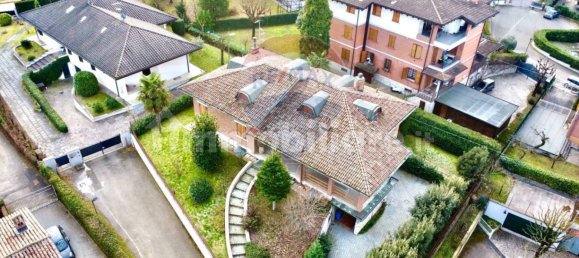 4 Schlafzimmer Villa in Maranello, Italy, Nr. 92669 6