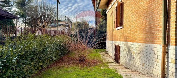 4 Schlafzimmer Villa in Maranello, Italy, Nr. 92669 10