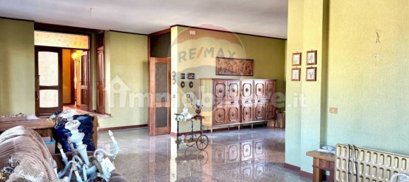 4 Schlafzimmer Villa in Maranello, Italy, Nr. 92669 22