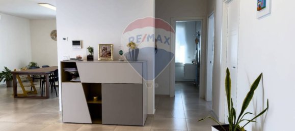 6 chambres Villa à Guardiagrele, Italy No. 266670 11