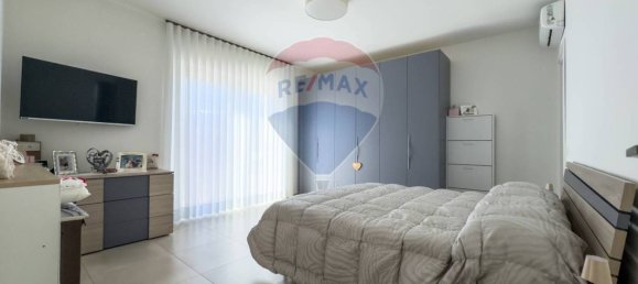 6 chambres Villa à Guardiagrele, Italy No. 266670 24