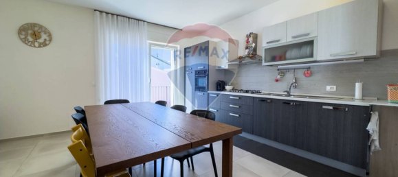 6 chambres Villa à Guardiagrele, Italy No. 266670 20