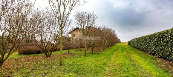 Квартира с 5 комнатами в Вилланова д'Асти, Италия № 157702 2