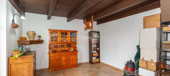 Квартира с 5 комнатами в Вилланова д'Асти, Италия № 157702 10