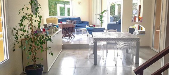 4 chambres Maison à Chasselay, France No. 202235 5