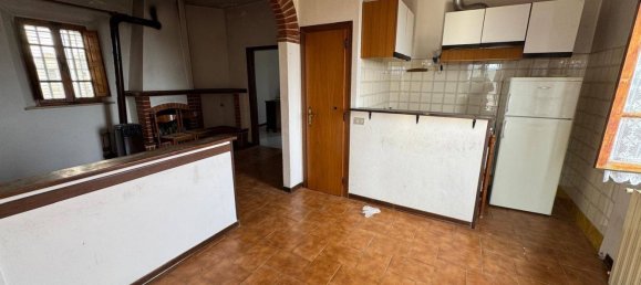 9 rooms House in Sinalunga, Italy No. 223181 4