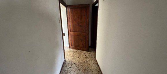 9 rooms House in Sinalunga, Italy No. 223181 12