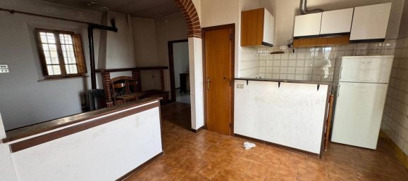 9 rooms House in Sinalunga, Italy No. 223181 6