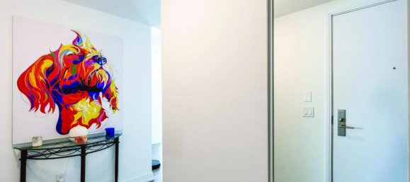 2 bedrooms Condo in Toronto, Canada No. 720 5