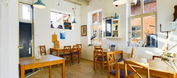 2 bedrooms Building in Leer, Germany No. 295106 7