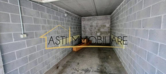 2 bedrooms Apartment in Asti, Italy No. 276414 26