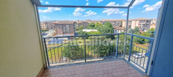2 bedrooms Apartment in Asti, Italy No. 276414 9