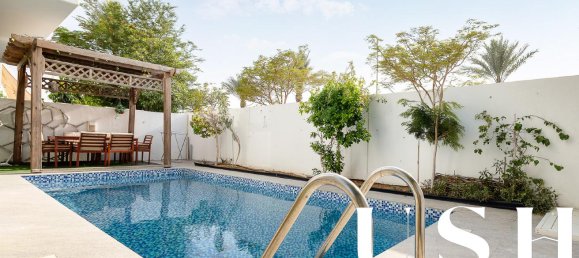 Moradia em banda T3 em Mudon, UAE N.º 98138 20