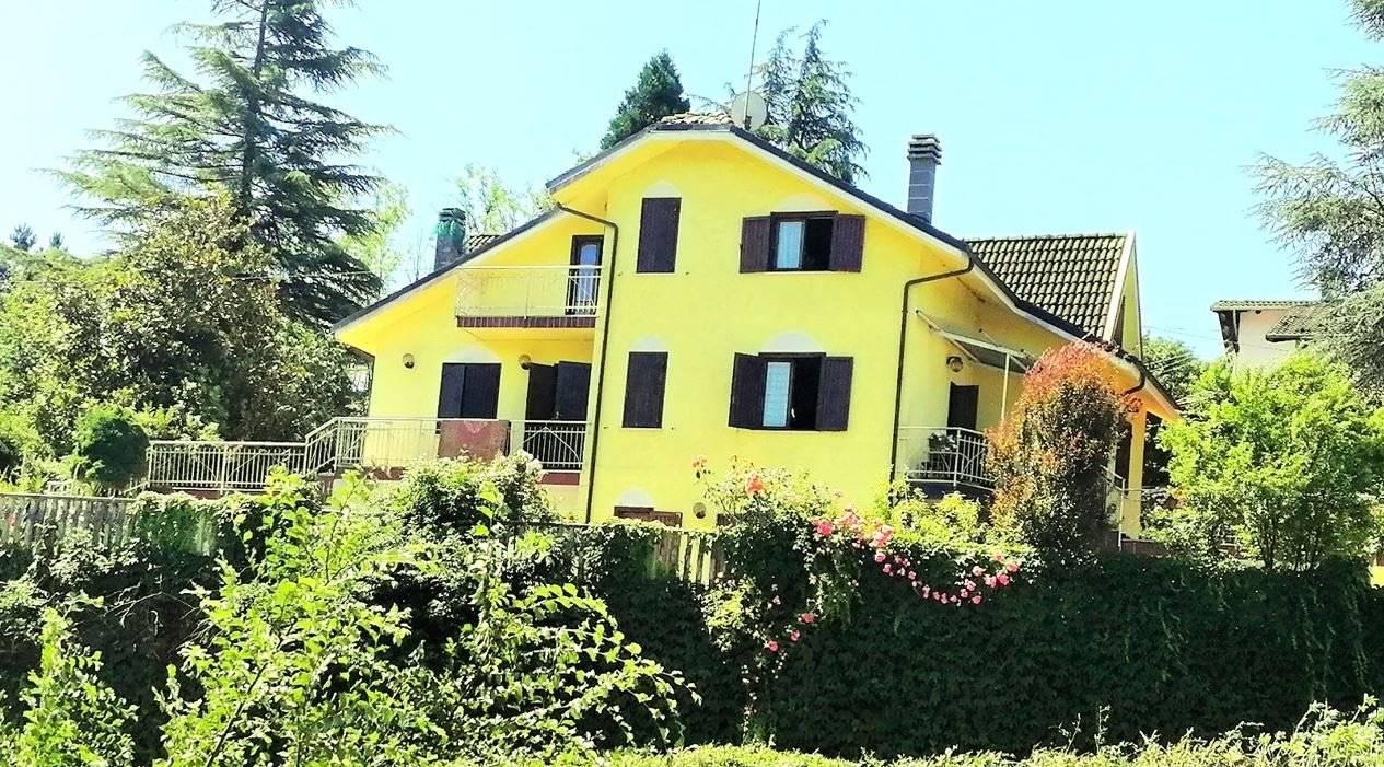 Вилла с 10 комнатами в Праско, Италия № 37758