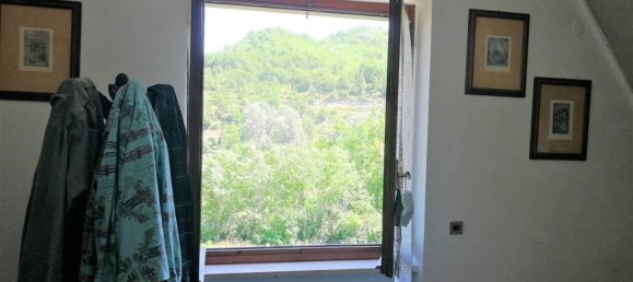 Вилла с 10 комнатами в Праско, Италия № 37758 22