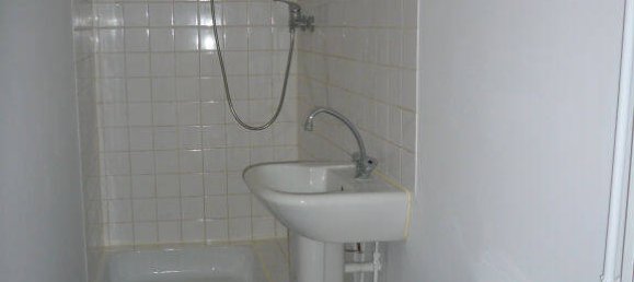 Studio in Macon, France No. 205397 3