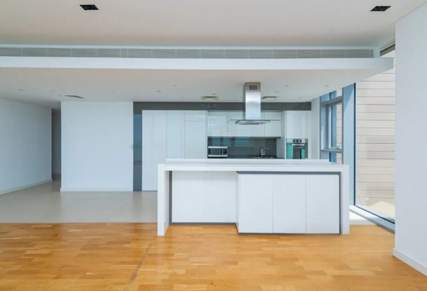 Квартира с 3 спальнями в Дубай, ОАЭ № 21319