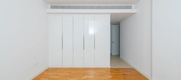 Квартира с 3 спальнями в Дубай, ОАЭ № 21319 4