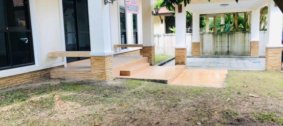 3 bedrooms Cafe / restaurant in Pattaya, Thailand No. 5145 11