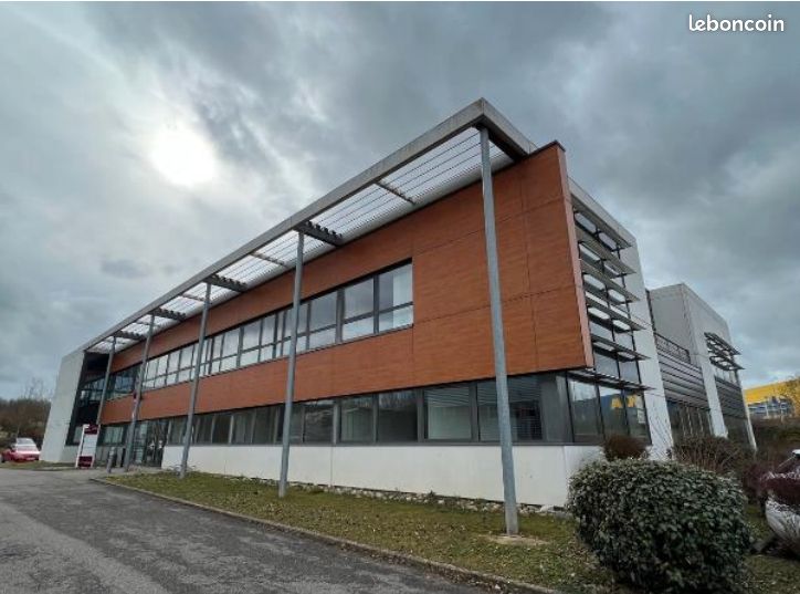 27غرفة عقار تجاري في Mulhouse, France رقم 94015