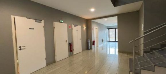 27غرفة عقار تجاري في Mulhouse, France رقم 94015 6