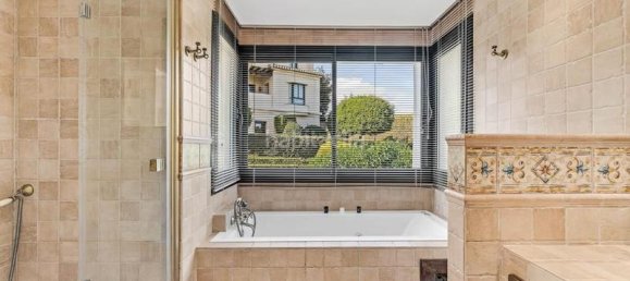 3 Schlafzimmer Wohnung in Malaga, Spain, Nr. 126721 17