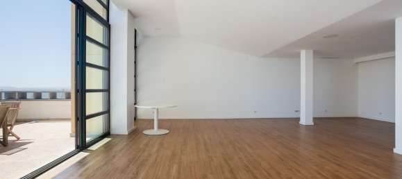 4 Schlafzimmer Doppelhaus in Lisbon, Portugal, Nr. 125951 17