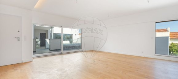 3 bedrooms House in Oeiras, Portugal No. 167258 24