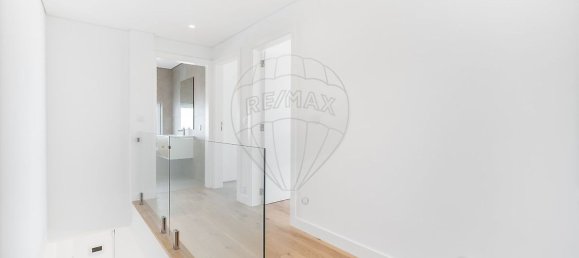 3 bedrooms House in Oeiras, Portugal No. 167258 25