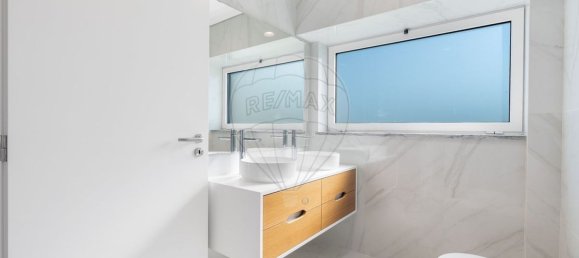 3 bedrooms House in Oeiras, Portugal No. 167258 32