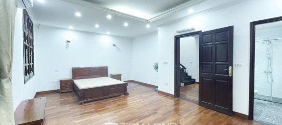 5 bedrooms House in Tay Ho, Vietnam No. 626 15