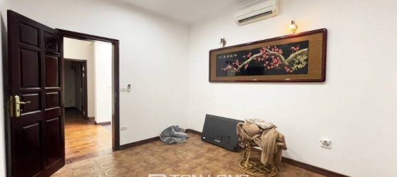 5 bedrooms House in Tay Ho, Vietnam No. 626 19