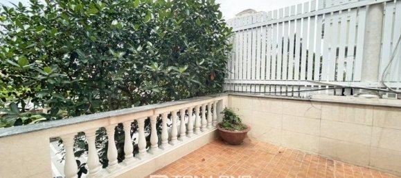 5 bedrooms House in Tay Ho, Vietnam No. 626 27