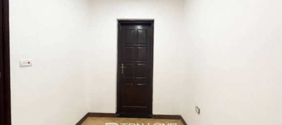 5 bedrooms House in Tay Ho, Vietnam No. 626 21