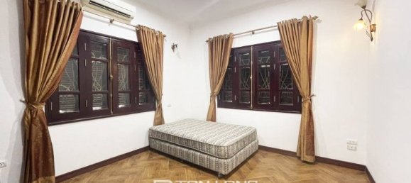 5 bedrooms House in Tay Ho, Vietnam No. 626 23