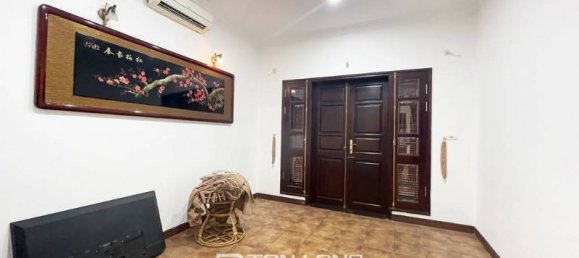 5 bedrooms House in Tay Ho, Vietnam No. 626 18