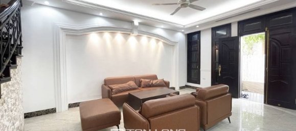 5 bedrooms House in Tay Ho, Vietnam No. 626 25