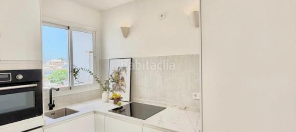2 bedrooms Penthouse in Fuengirola, Spain No. 177614 10