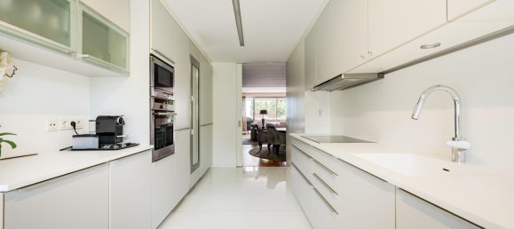 5 bedrooms House in Porto, Portugal No. 118902 4