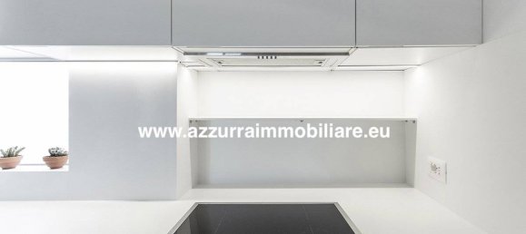 3 bedrooms Penthouse in Celle Ligure, Italy No. 222086 4